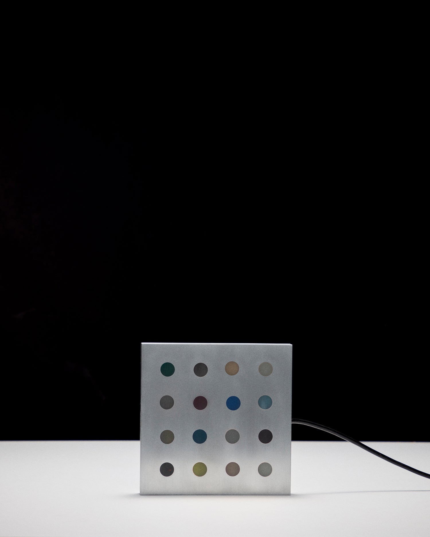 Dot Light Plate