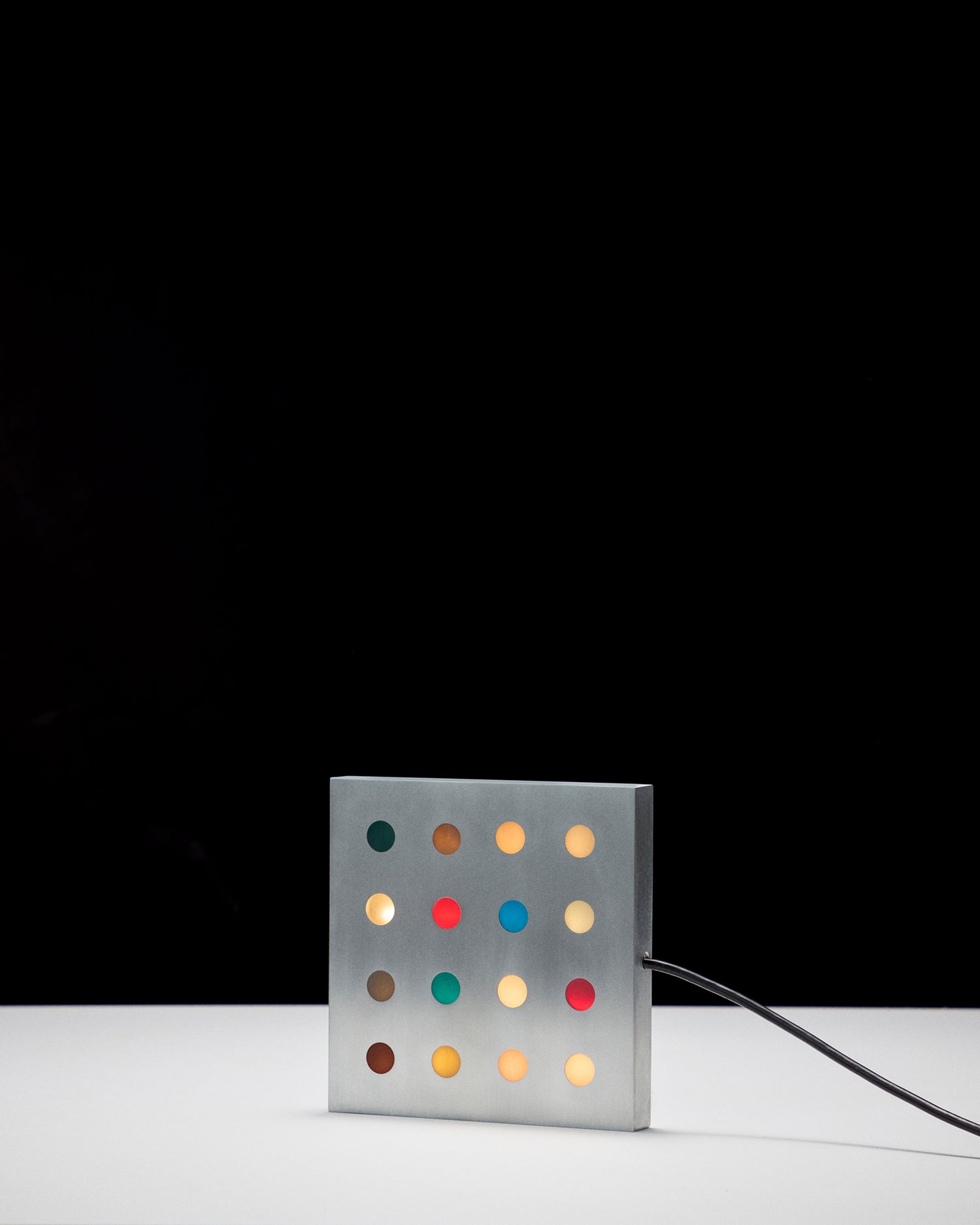 Dot Light Plate
