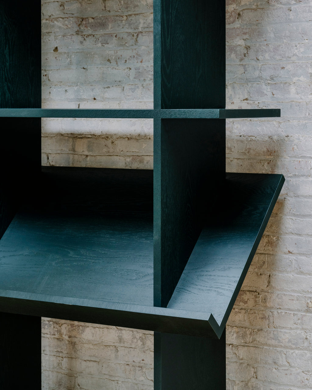 Domino Bookshelf Ash Detail 2