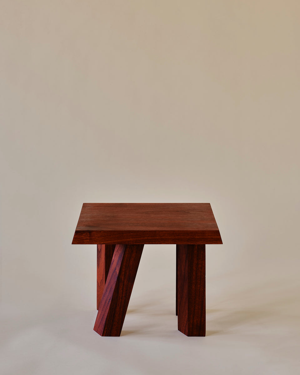 Shear Side Table Short Straight 1