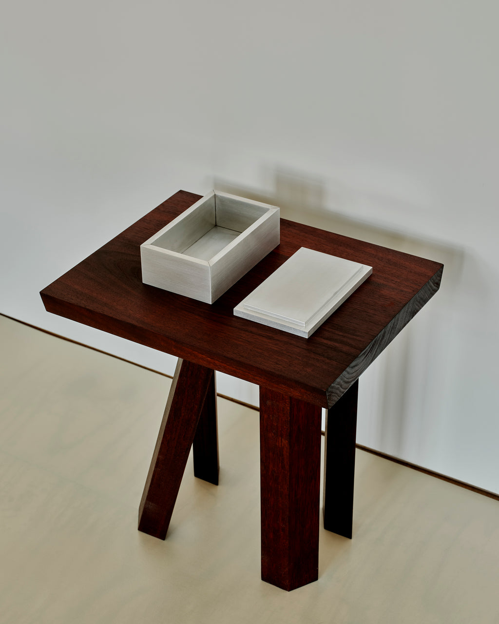 Shear Side Table Tall 1-1